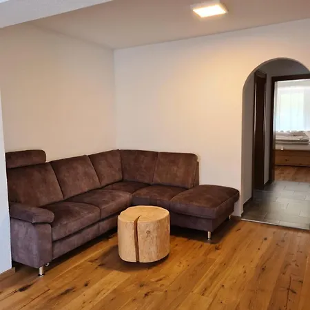 Huter Apartment *